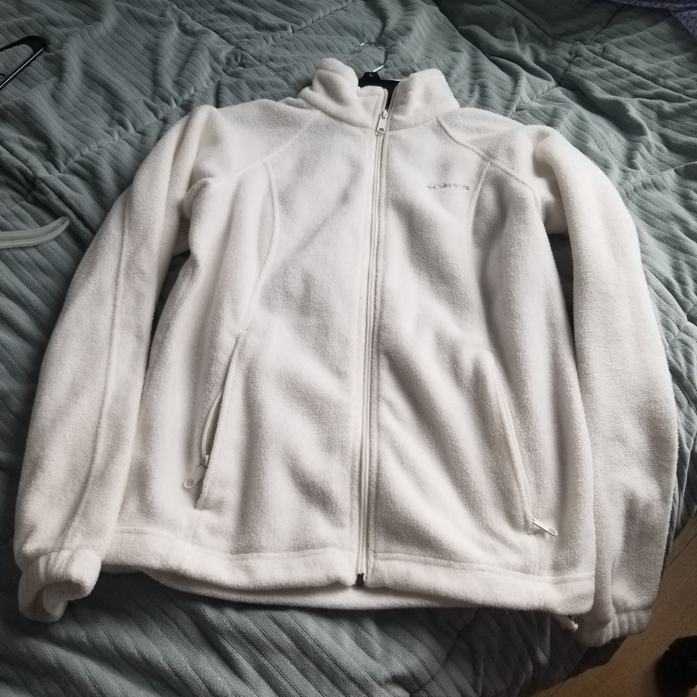 Womens columbia white sweater size M